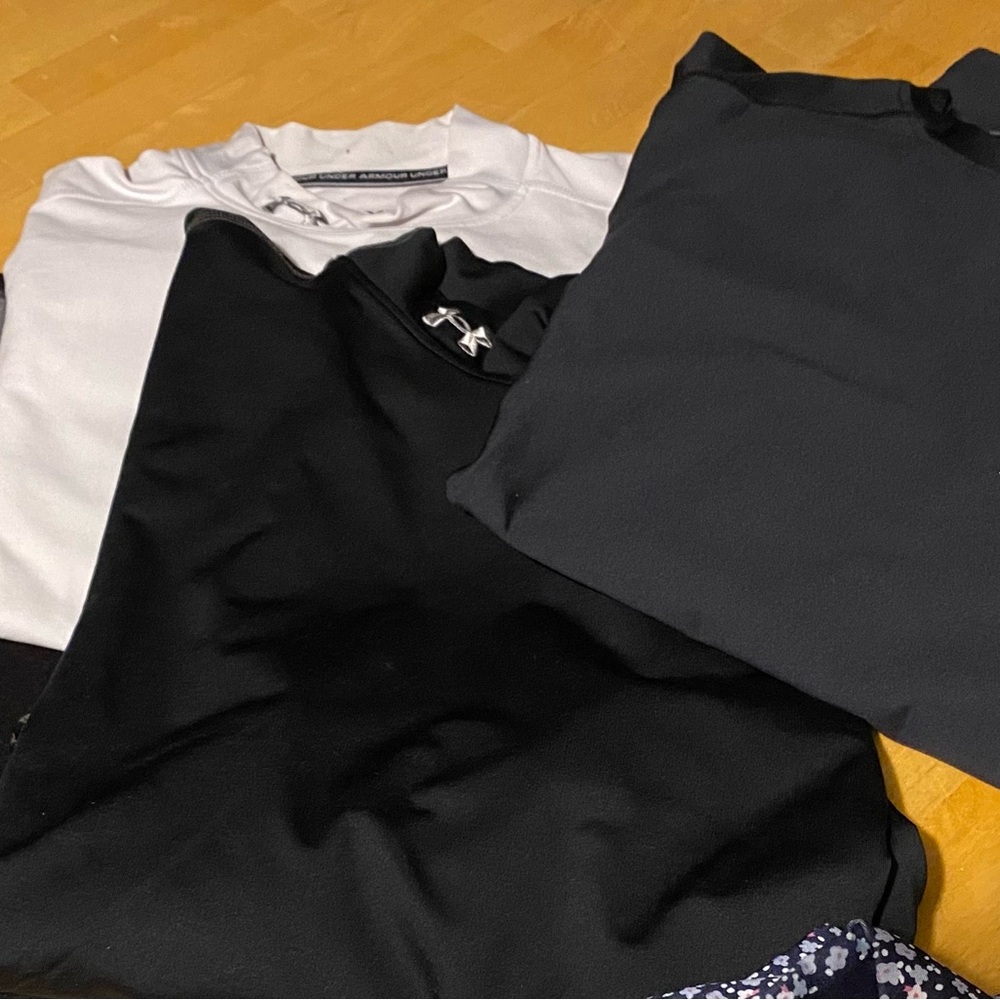 5 Men’s XL long sleeve shirts, Under Armour (3), Foot-joy, Straight Down